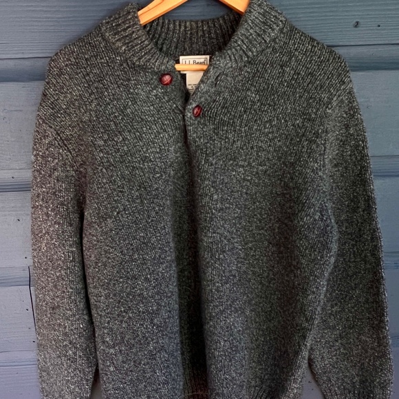 L.L. Bean Lambswool Sweater - Picture 1 of 1